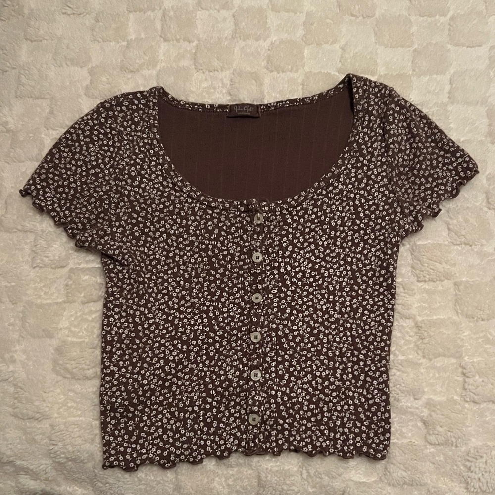 brandy melville/john galt brown zelly top 🤍🤎